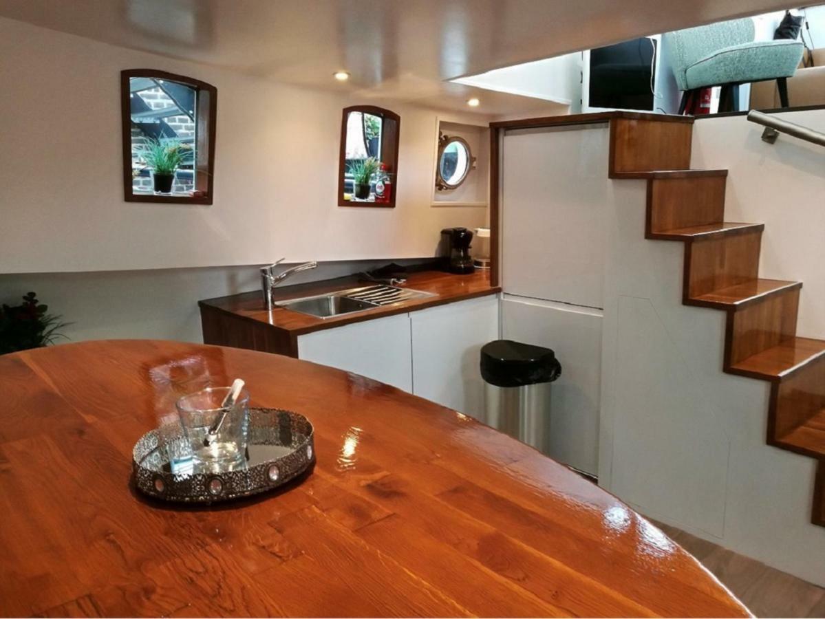 Апартаменты Houseboat Rose Амстердам Экстерьер фото